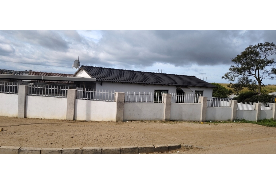 2 Bedroom Property for Sale in Pacaltsdorp Western Cape